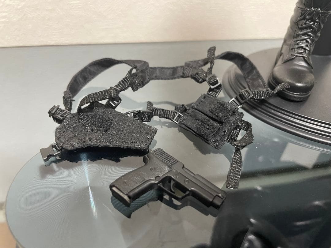 1/6 アルバート・ウェスカー ミッドナイトバージョン ホットトイズ カスタム