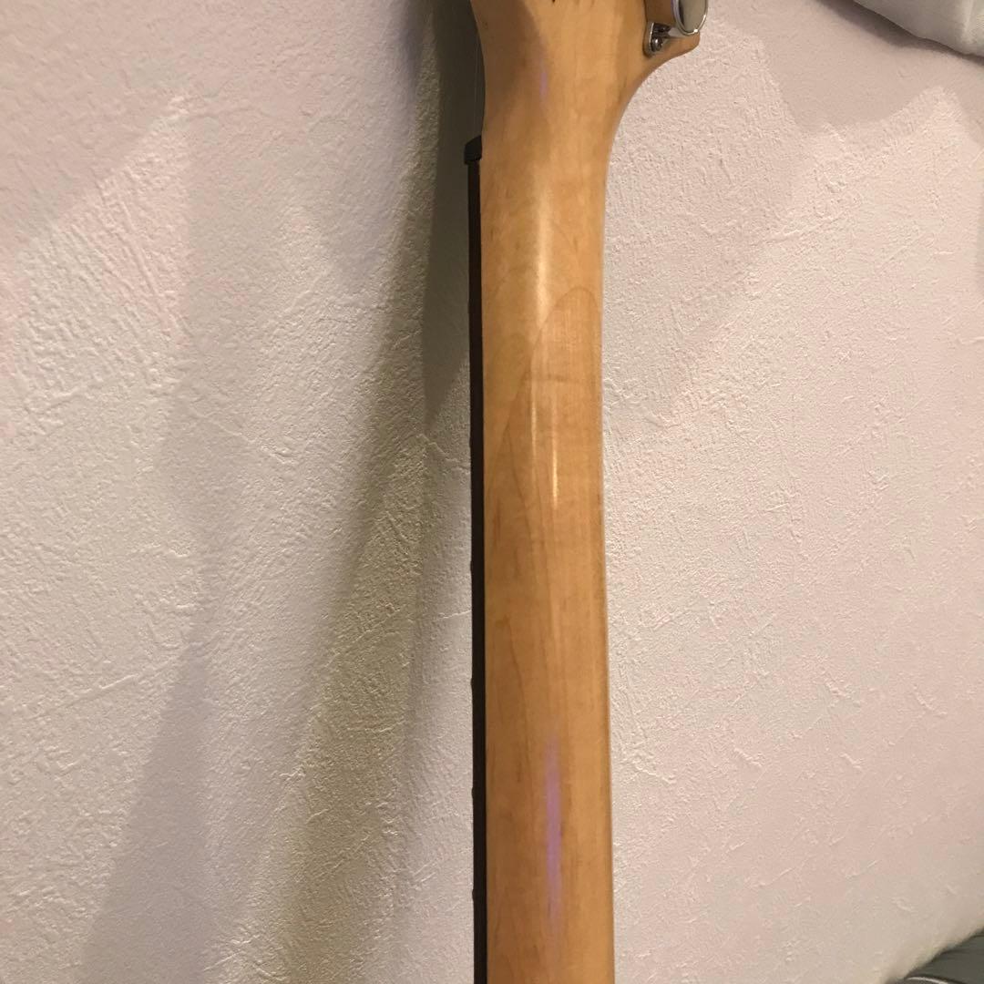 BC Rich ワーロック エレキギター 白