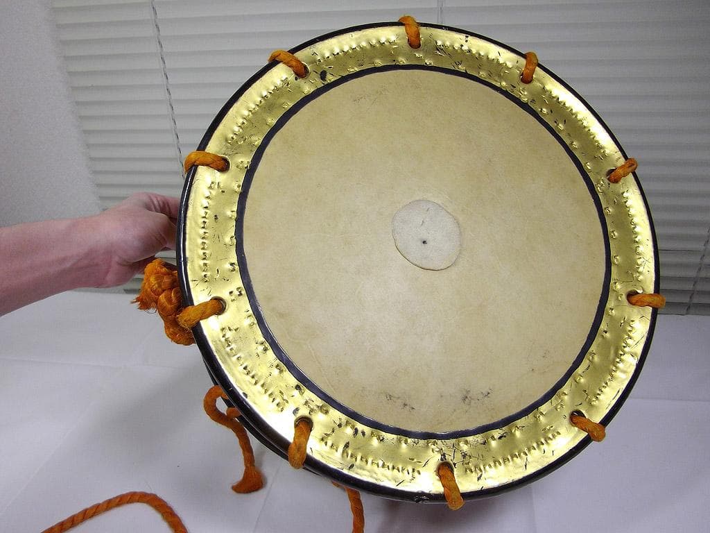 和太鼓 締め太鼓 締太鼓 金蒔絵 本皮