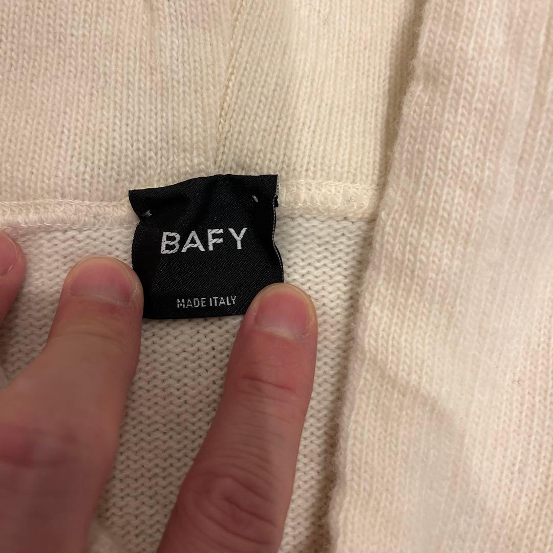 BAFY バフィー　ウール ジップアップ ニットパーカ