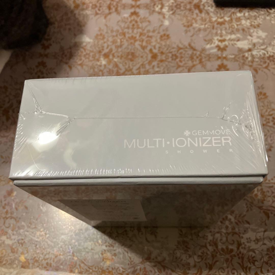 シャワーヘッド　ジェンママルチイオナイザー　新品　未開封