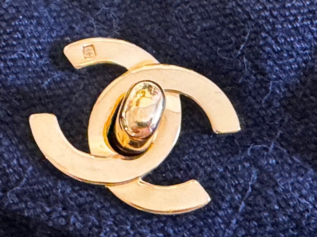 ⭐️希少⭐️CHANEL 3連ターンロック クラッチバッグ