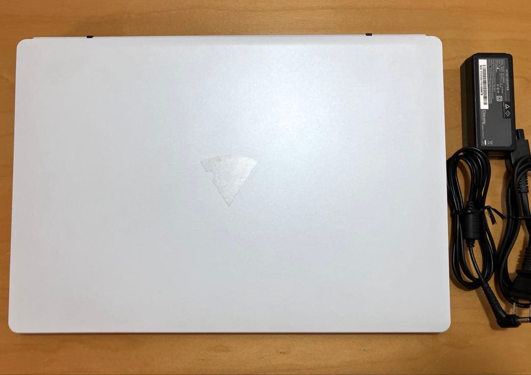 【美品】ノートパソコン　高性能/SSD128/メモリ8/カメラ/オフィス付