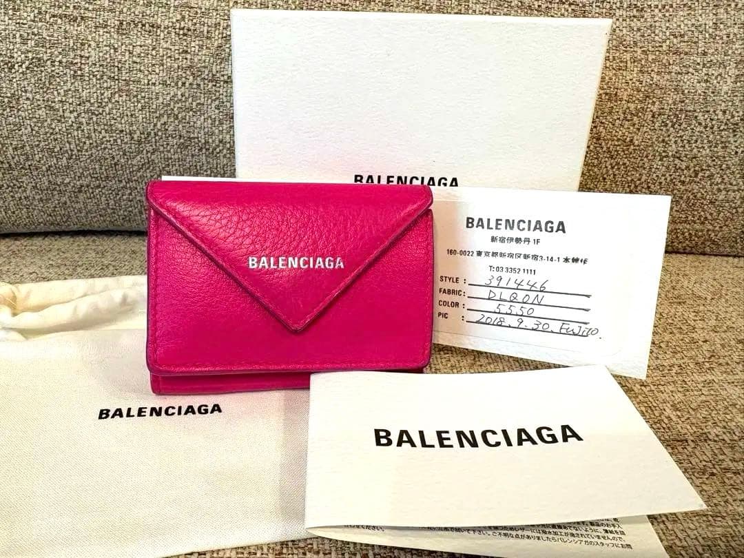 こじろうさん専用BALENCIAGA 三つ折り財布 ピンク　ミニ財布