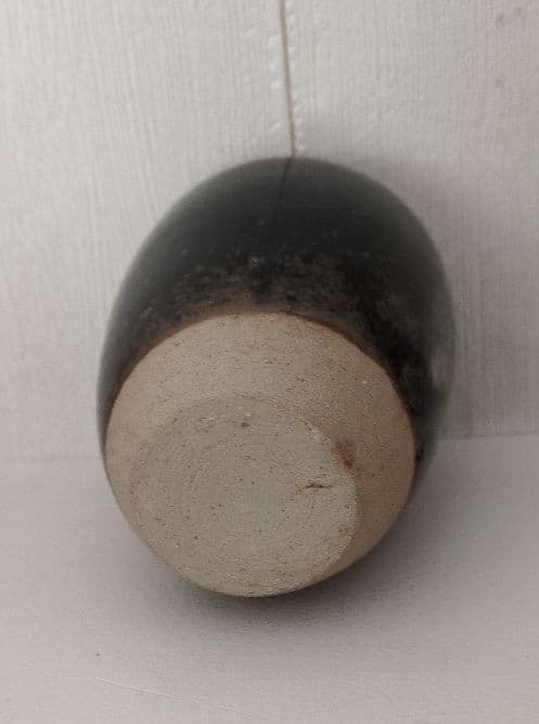 不審菴　茶桶　さつう　黒釉陶器製　棗 木箱付き　宗偏流 　十代 山田宗囲 書付