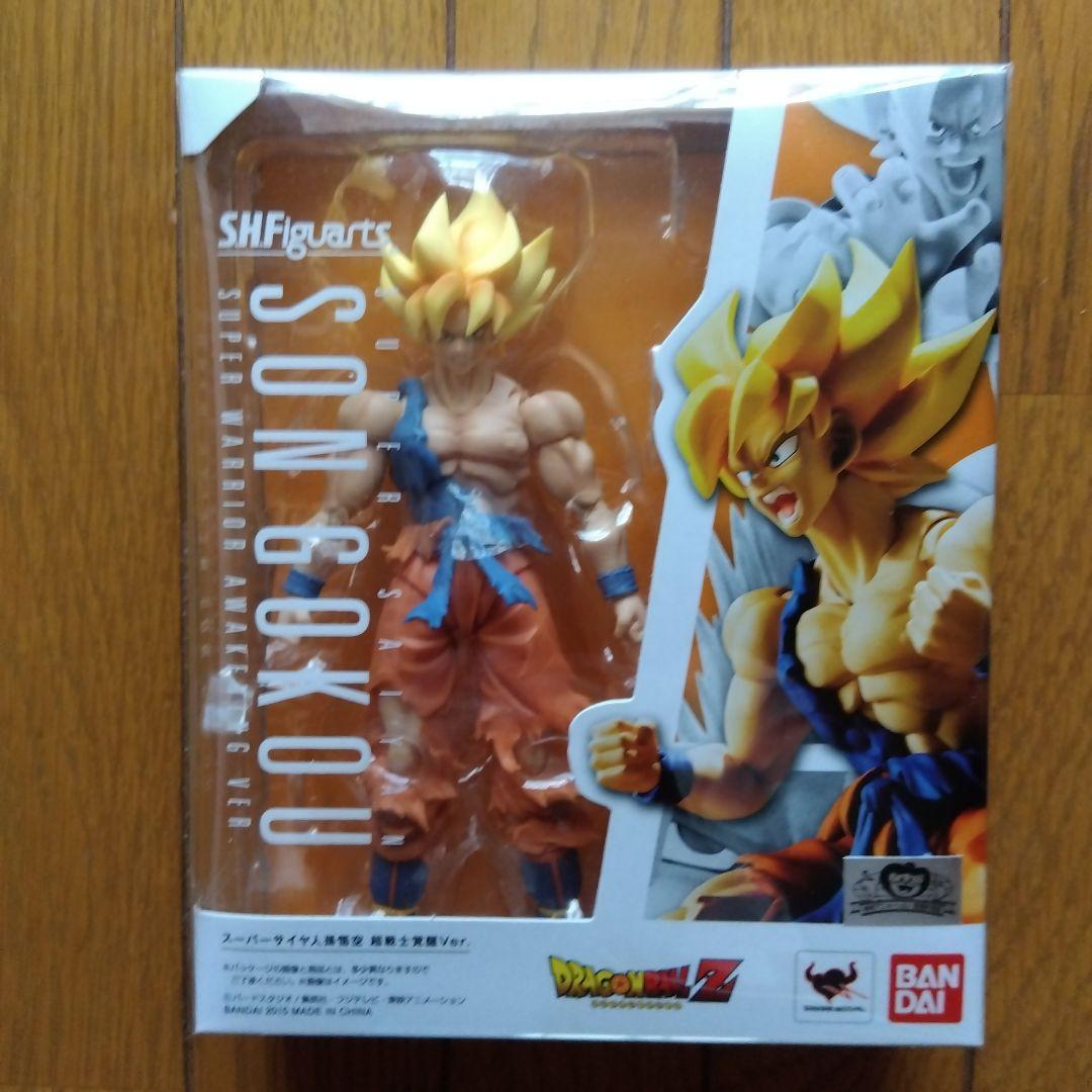 S.H.Figuartsドラゴンボール　超サイヤ人超戦士覚醒Ver　初期フリ―ザ