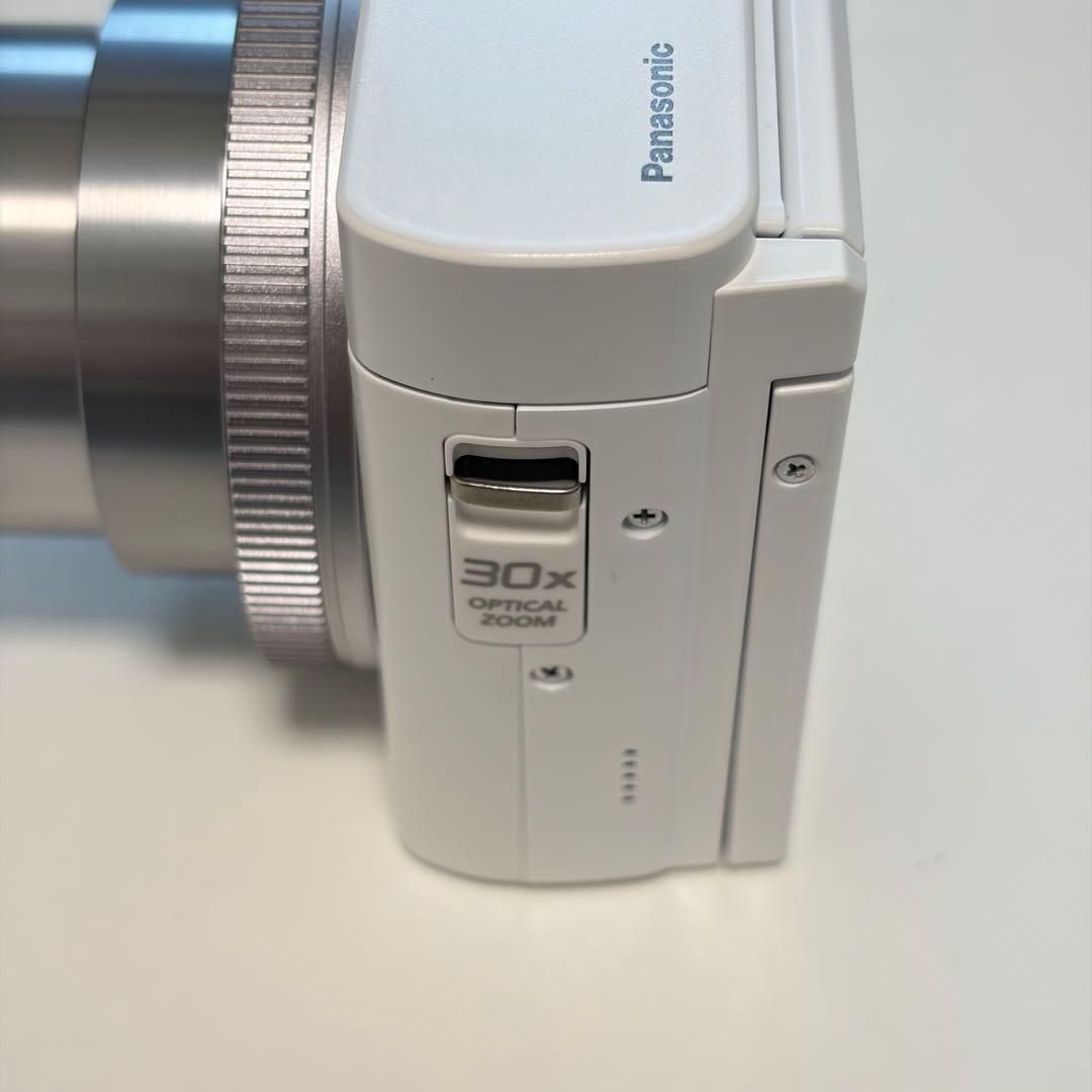 LUMIX DC-TZ99 パナソニック コンパクトデジタルカメラ ホワイト