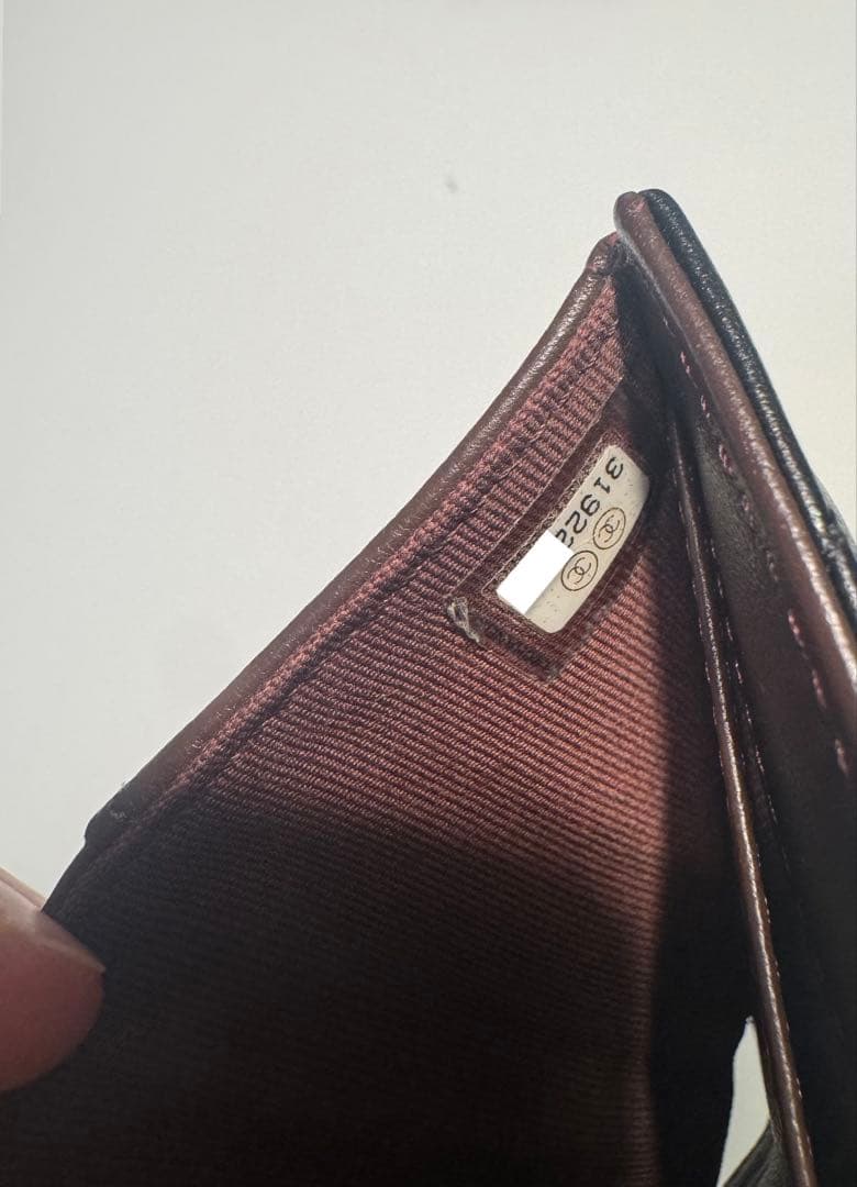 K*様 CHANEL キルティング ブラック 三つ折り財布