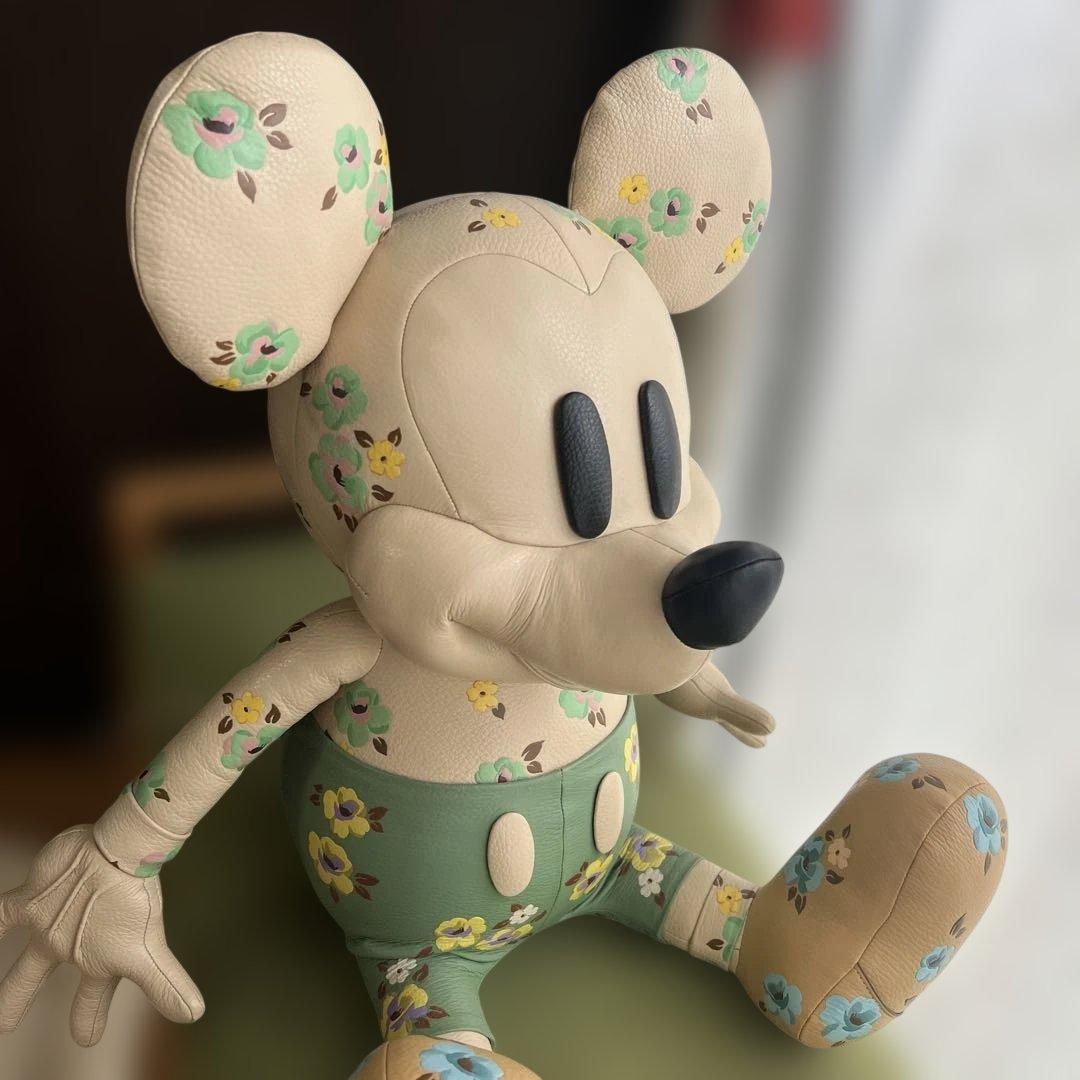 コーチ coach＆Disneyミッキーマウスぬいぐるみ