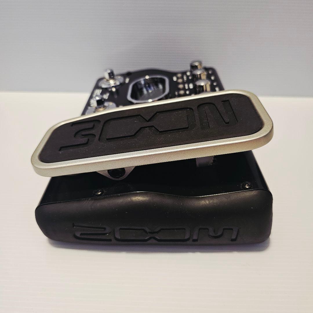 Zoom G2.1Nu ギター マルチエフェクター ギターシールド付き！