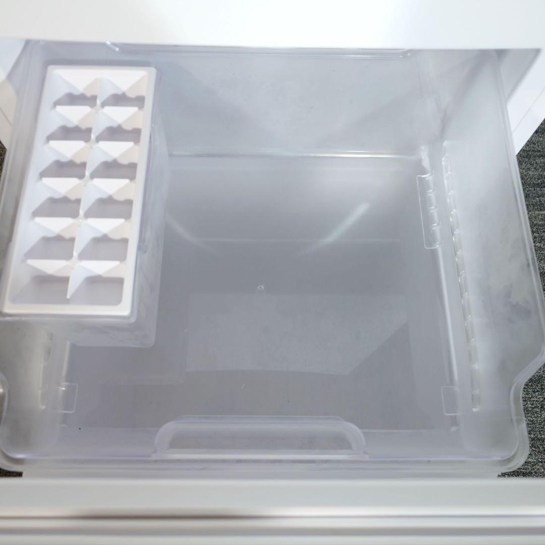 SHARP 冷蔵庫 SJ-D18K-W 179L 2024年製 美品 J081