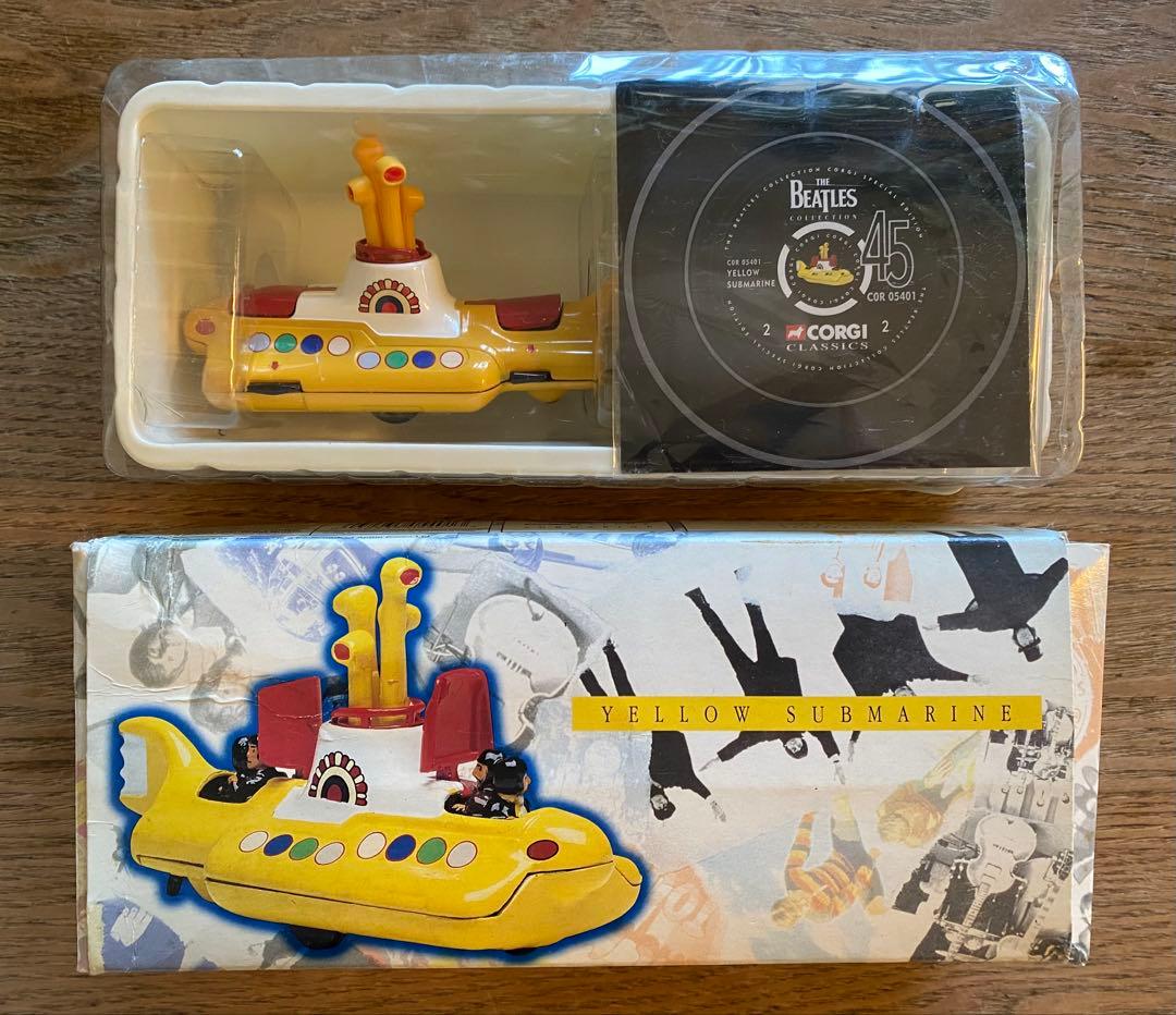 コーギー ミニカー The Beatles イエローサブマリン フィギュア付