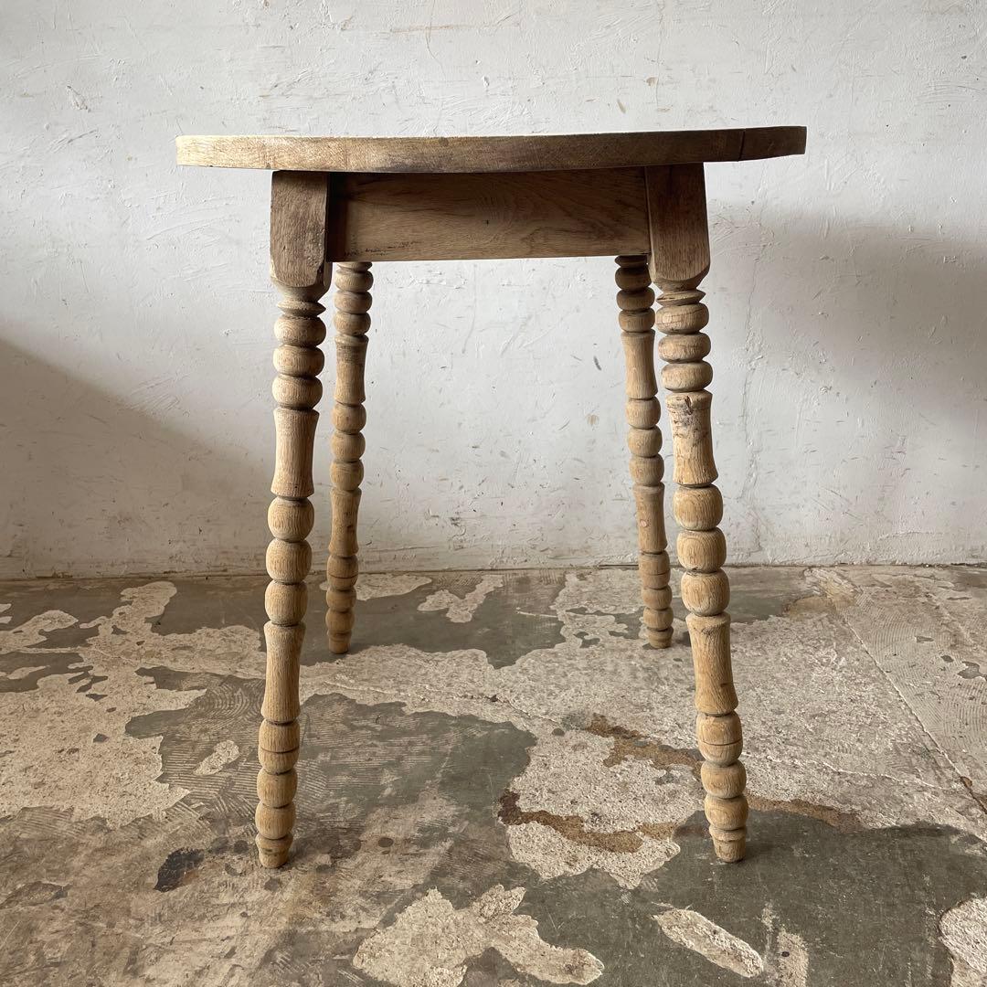 ビンテージ　ラウンドサイドテーブル コーヒーテーブル　剥離