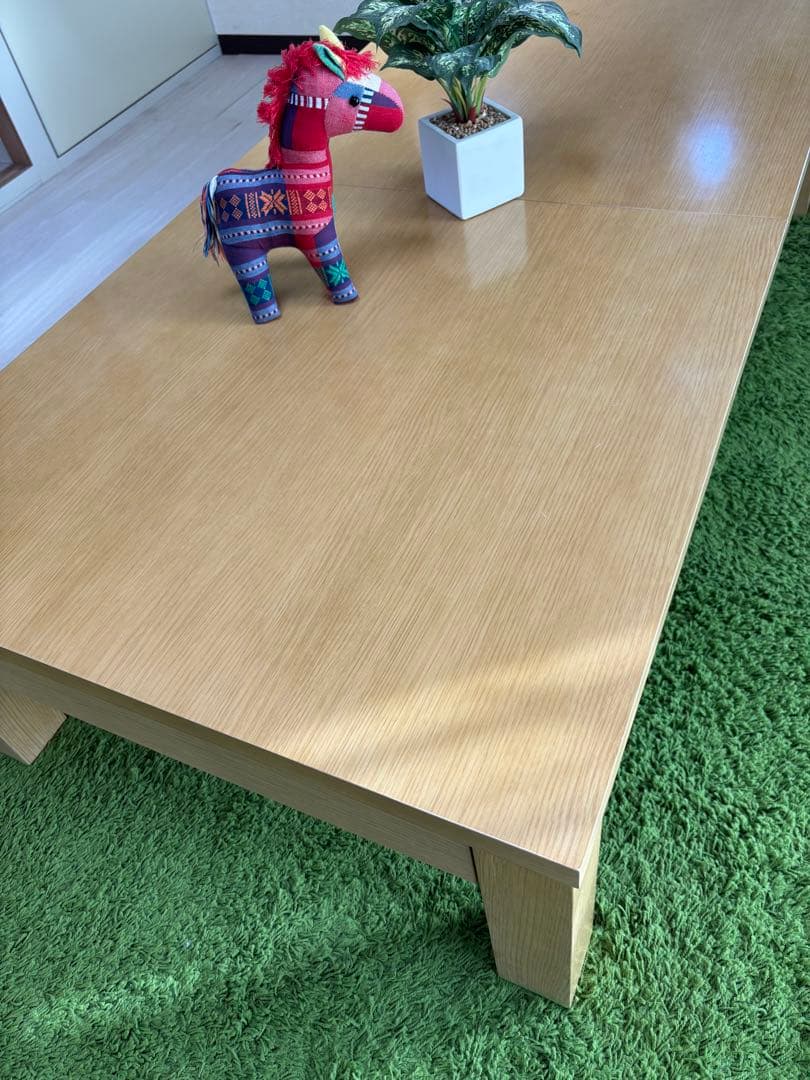 伸縮テーブル＆2025カレンダー