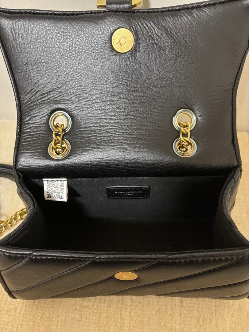 BALENCIAGA チェーンバッグ