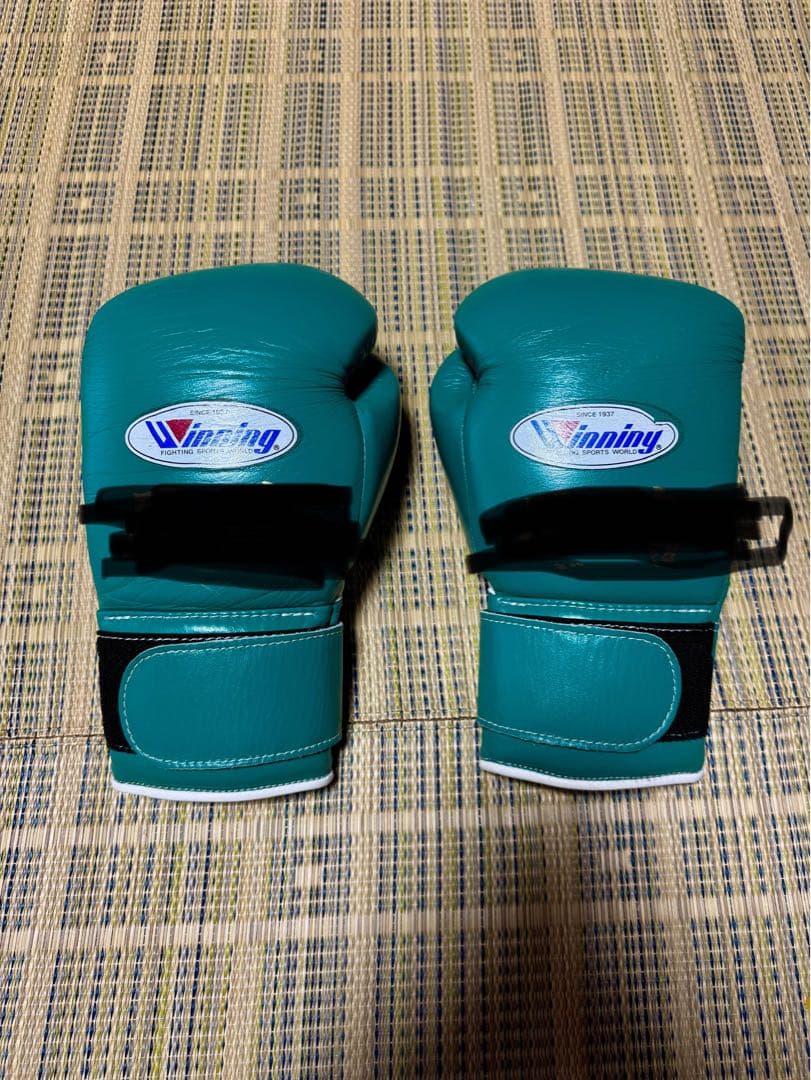 ウイニンググローブ