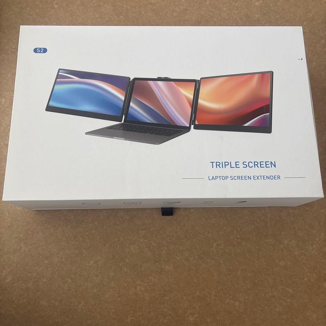 トリプルスクリーン　ディスプレイ