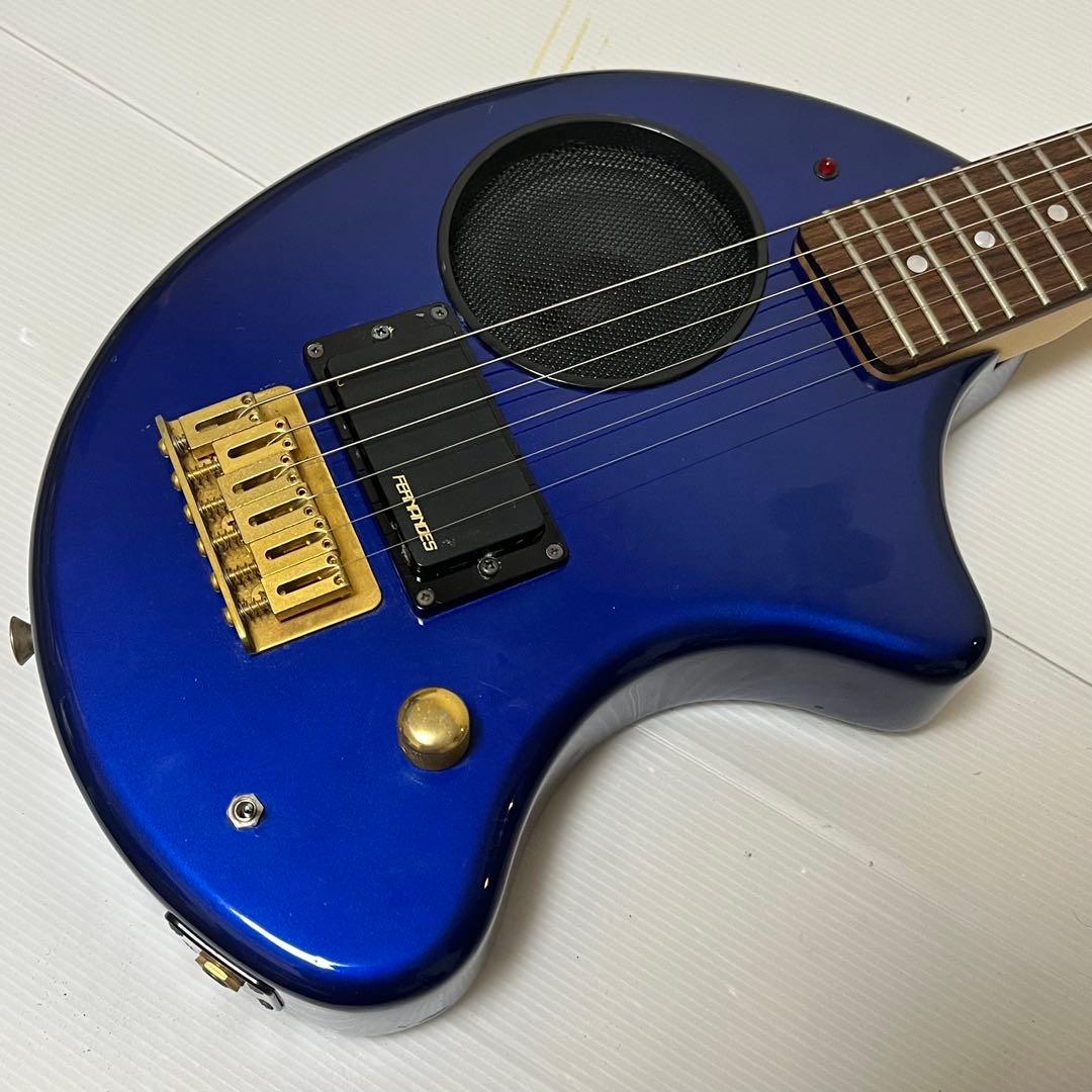 フェルナンデス　ZO-3C メタリックブルー アンプ付きギター