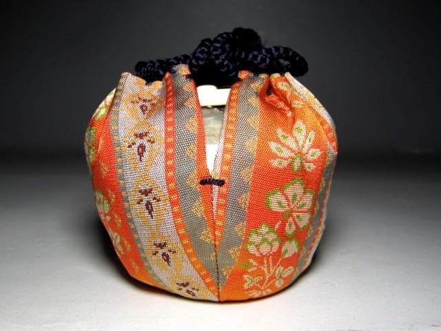 時代 宋胡録茶入 「長雨」 挽家 表千家十二代 惺斎花押　　　　m145