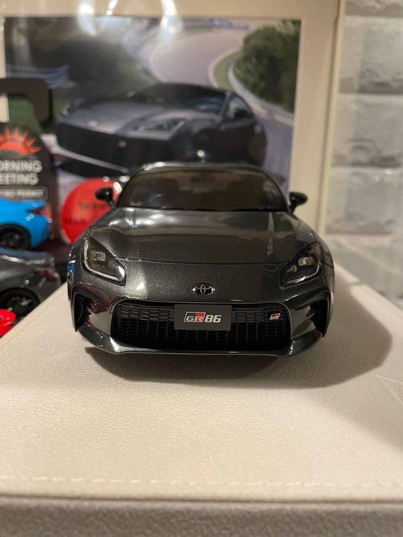 ディーラー専売　Make Up GR86 Pro Edition 1/18