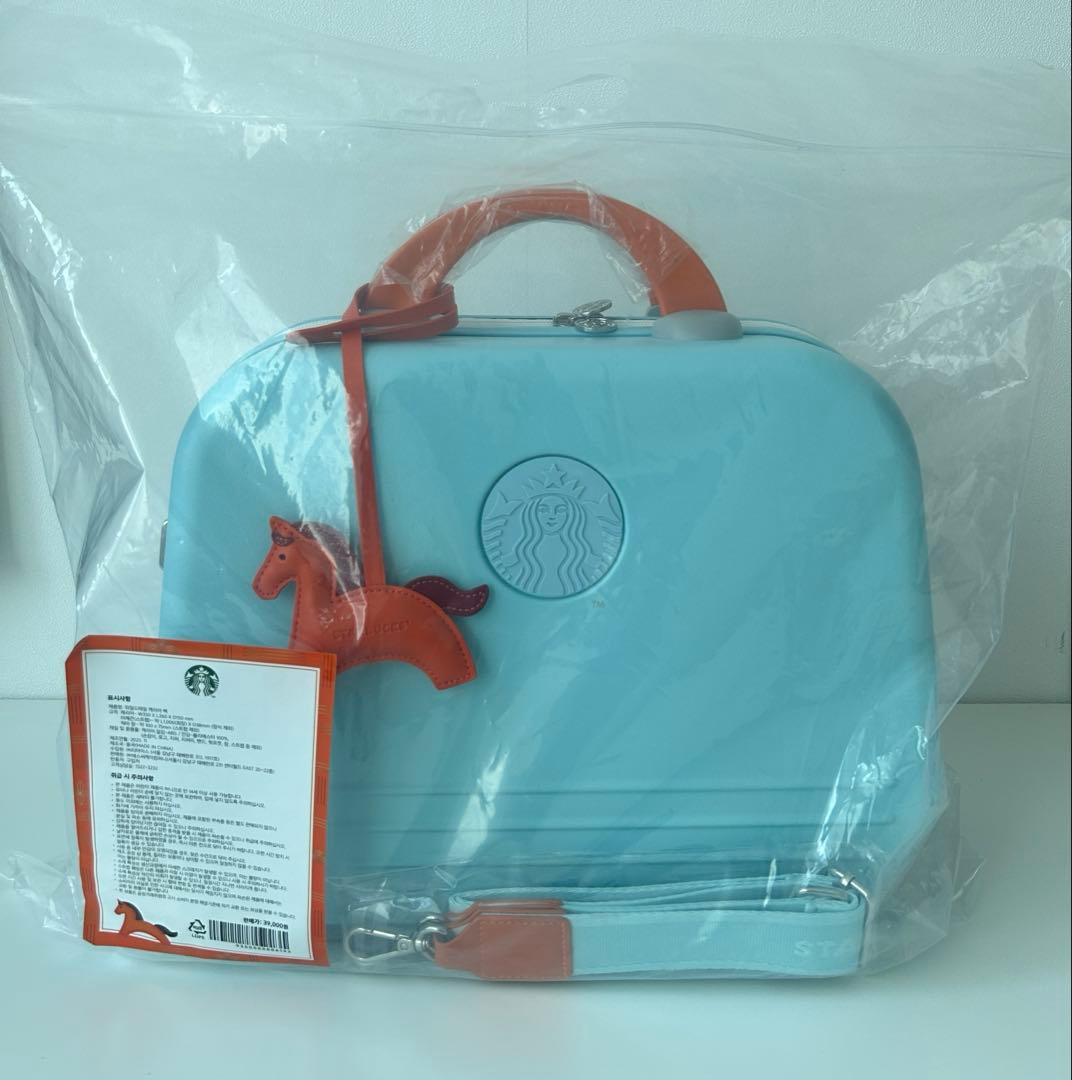 韓国　Starbucks 26’ Wildtail キャリーバッグ　スタバ　レア
