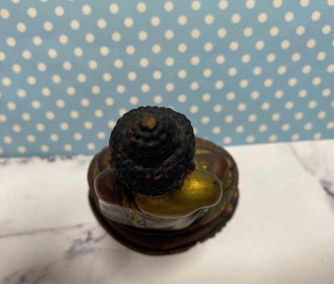 銅製　チベット　特大鍍金仏　ネパール仏像　家内仏堂 奉納 装飾品 工芸品 置物