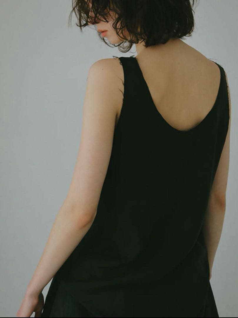 【タグあり新品✨即完売】etre tokyo カットオフキュプラタンクトップ