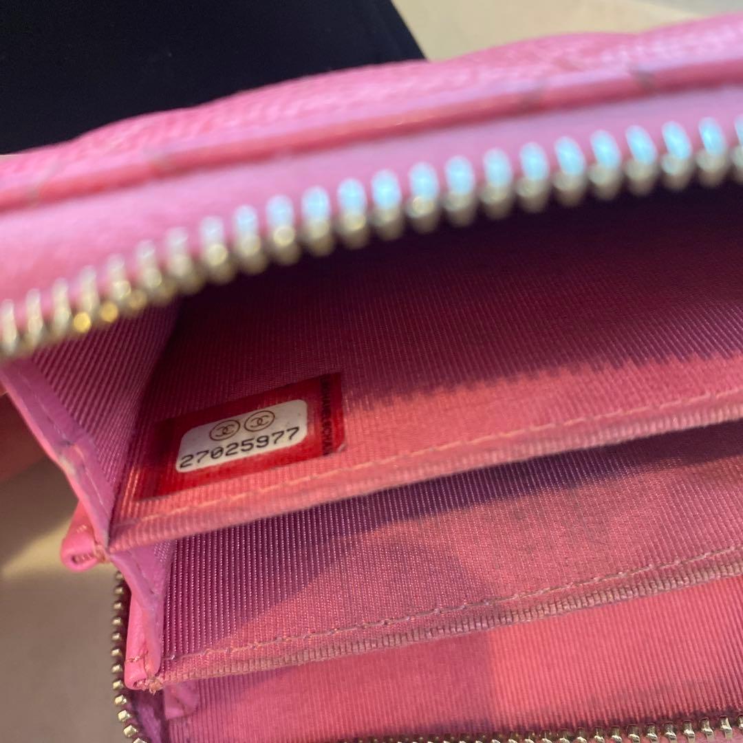 CHANEL パース　ピンク　キャビアスキン　ケース　箱　保存袋有り