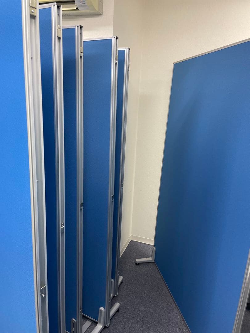 カグクロオフィスクロスローパーテーション （H1800×W900）その一