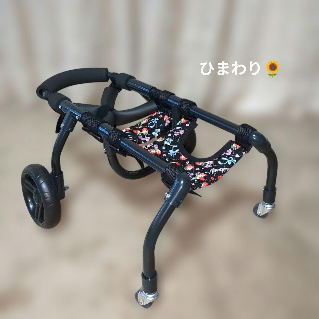 ワンちゃん4輪　リハビリ　食事補助　犬用車椅子　介護用　犬の歩行器