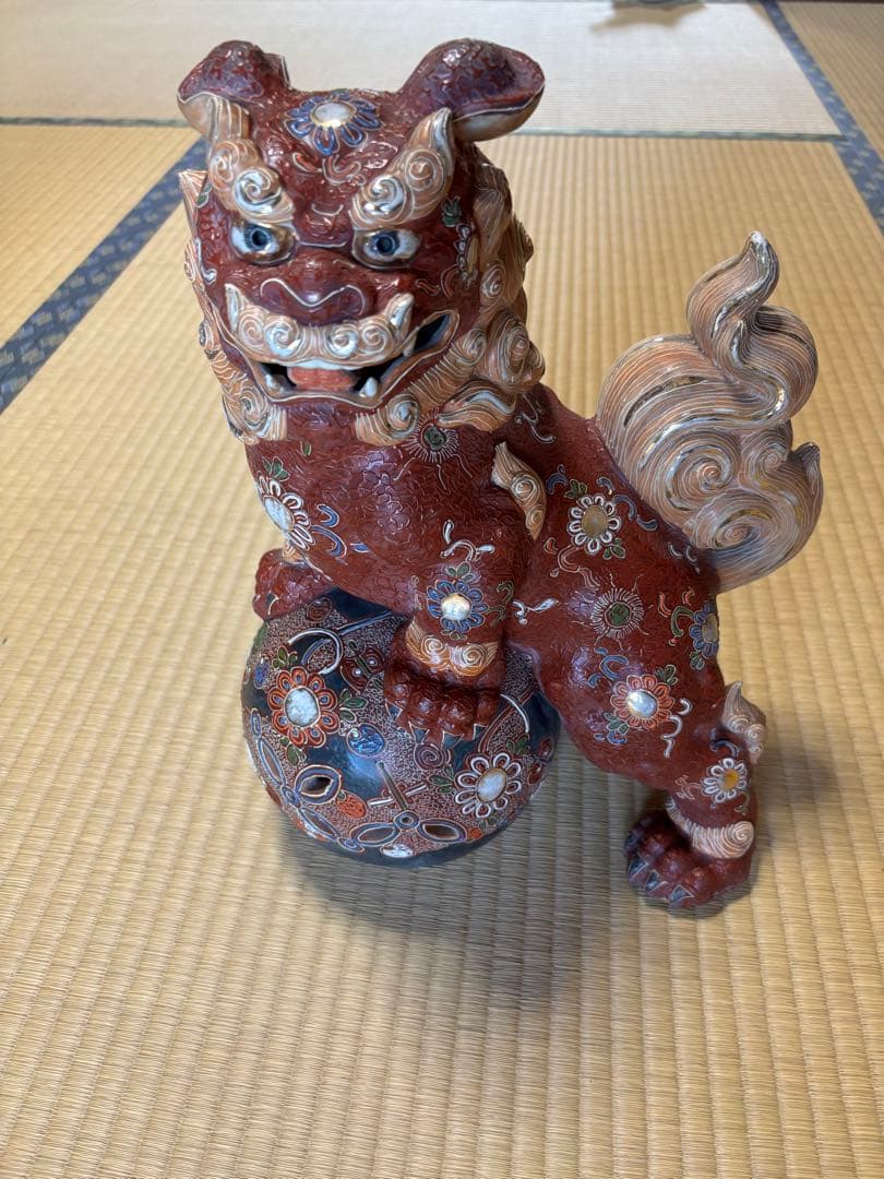 【九谷焼】色彩豊かな獅子像 置物
