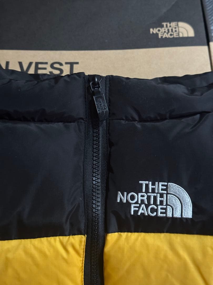 THE NORTH FACE ペット用ダウンベスト 40周年限定 未使用・箱付き