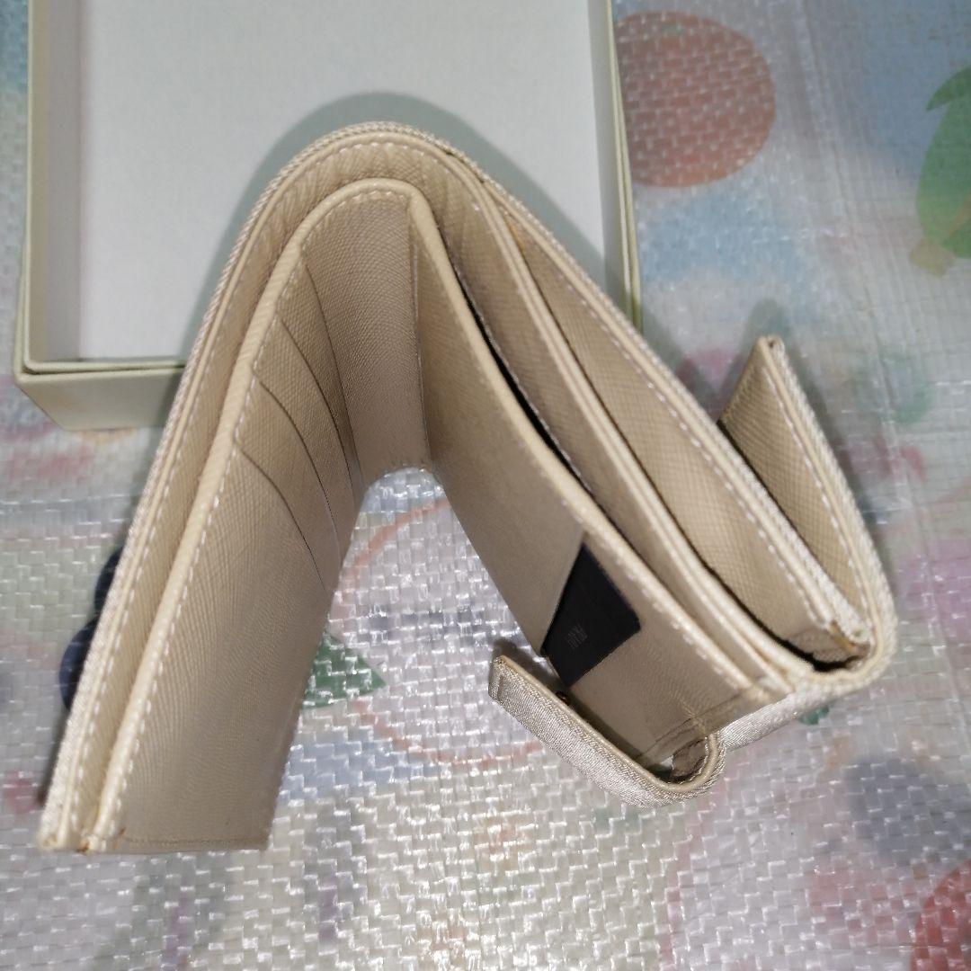 【未使用美品】 PRADA 三つ折り財布 テスート ゴールド ベージュ 三角ロゴ