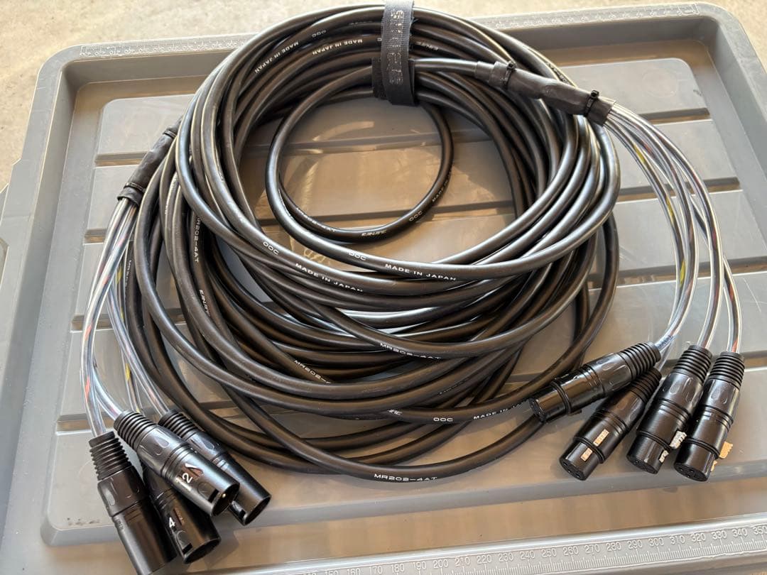 N*y様 マルチケーブル　CANARE MR202-4AT XLR 4ch 15