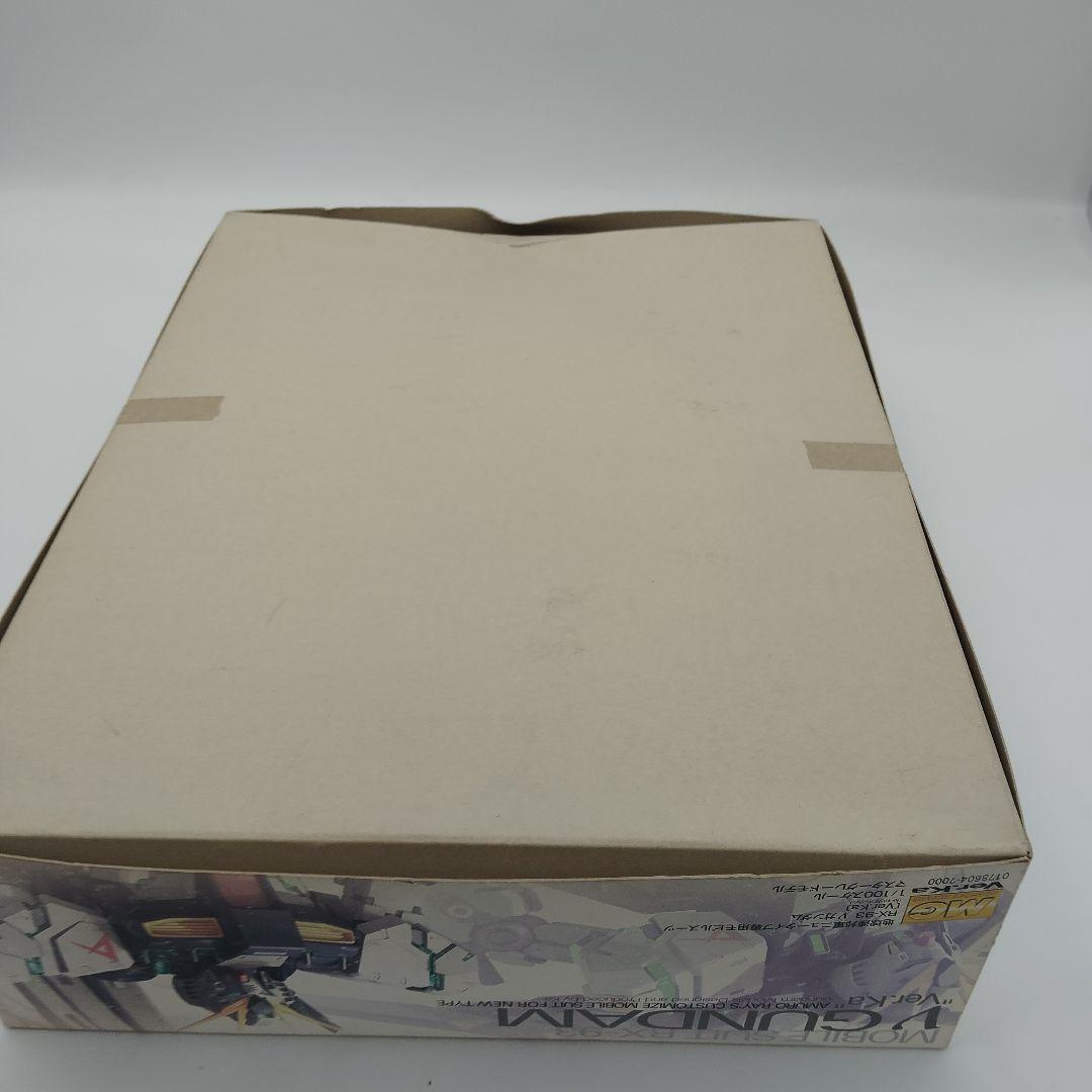 バンダイ MG RX-93 νガンダム Ver.Ka 1/100