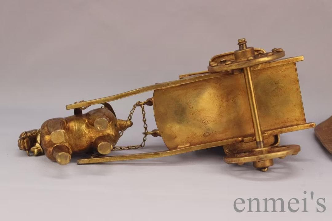 中国古美術 旧蔵 鍍金銅馬車 精銅製 彫刻置物 装飾 文房置物 純手作り 重器