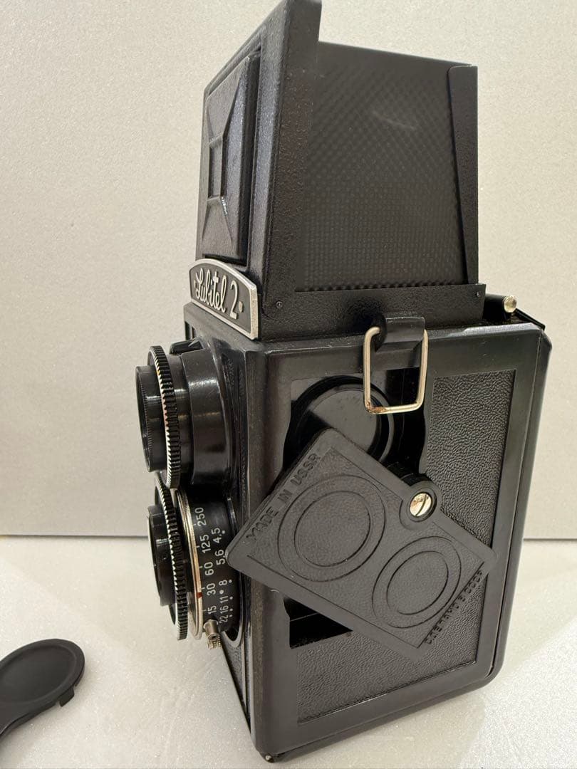 ルビテル２ ソビエト製 6×6判 2眼レフ