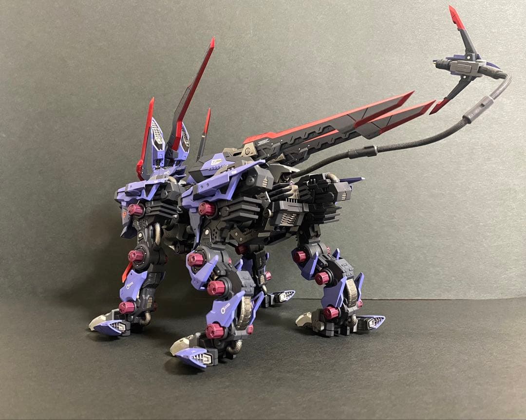 【完成品】ゾイド　hmm ライガーゼロシュナイダー