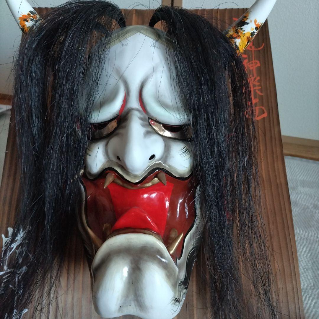 神楽面 伝統的な木製お面