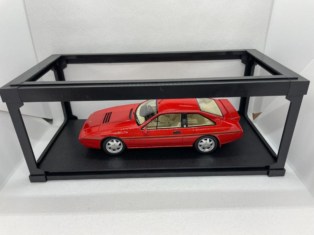 104-026 Cult 1/18 ロータス Excel SE Red