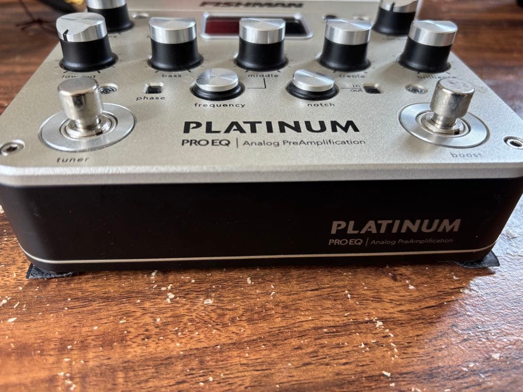 Fishman Platinum Pro EQ アナログプリアンプ