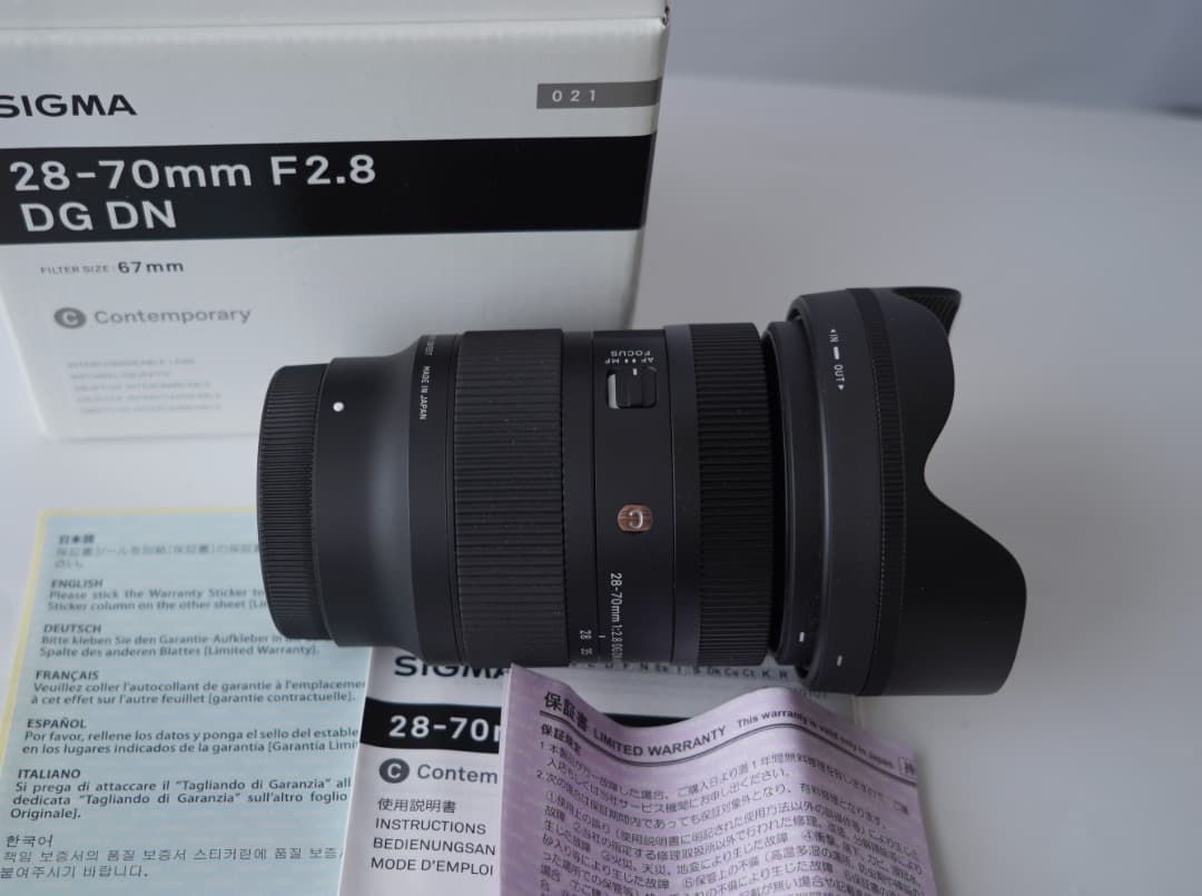 SIGMA 28-70mm F2.8 DG DN ズームレンズSonyEマウント