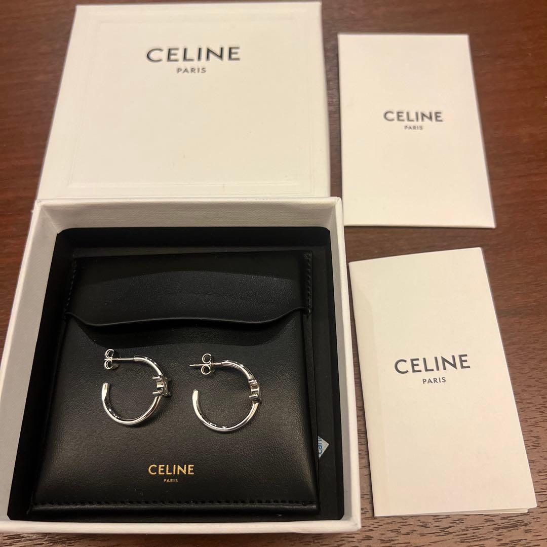 ururu　セリーヌ　美品　トリオンフ　フープピアス