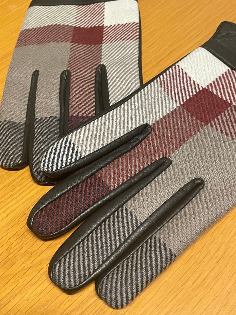 定価2.2万　未使用　ブラックレーベル　クレストブリッジ　チェック　グローブ