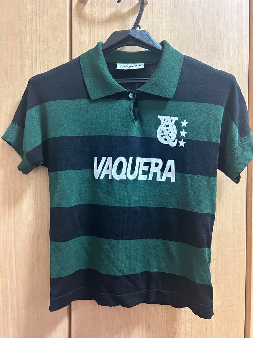 VAQUERA ロゴポロシャツ