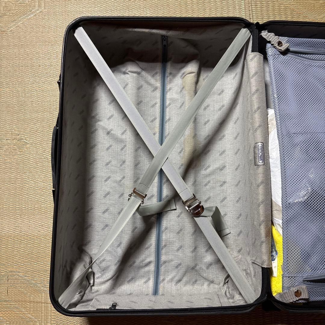 リモワスーツケース ブラック