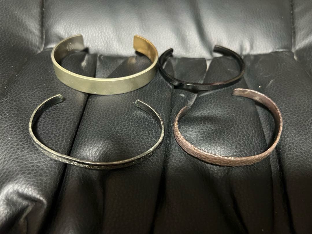 格安出品！ナンバーナインSHELLAC シェラックブランド不明バングル4点セット