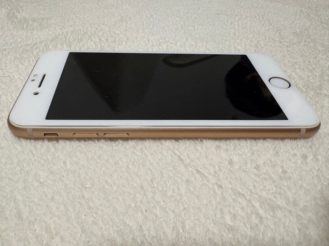 iPhone 8 64GB SIMフリー