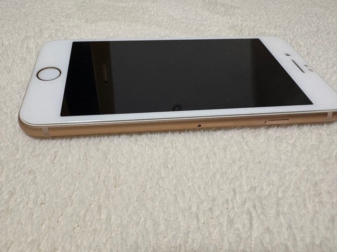 iPhone 8 64GB SIMフリー