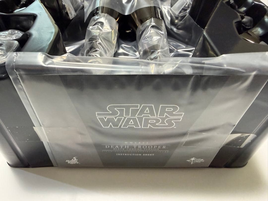 か*ず様 ホットトイズ　デス・トルーパー（ブラック・クロム版）　フィギュア